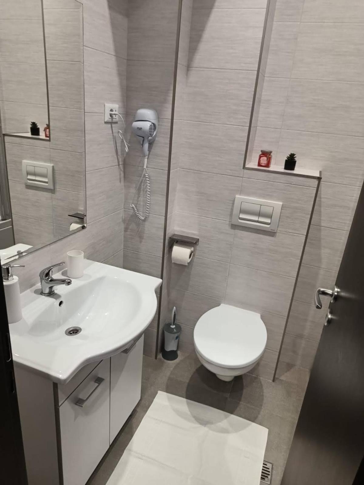 Ferienwohnung Malivia Oxygen Iasi Exterior foto